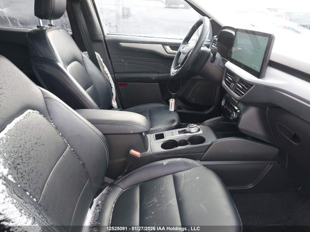 12525091 :رقم المزاد ، 1FMCU9JA8SUA73153 vin ، 2025 Ford Escape Platinum مزاد بيع