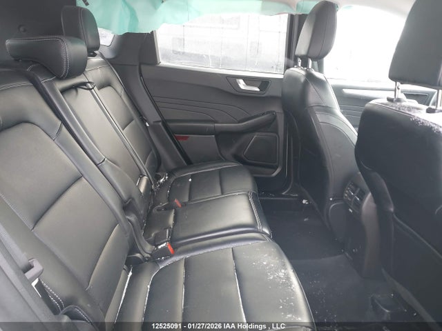 12525091 :رقم المزاد ، 1FMCU9JA8SUA73153 vin ، 2025 Ford Escape Platinum مزاد بيع
