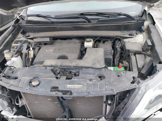 5N1DR2MM8HC613389 Nissan Pathfinder