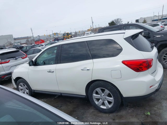 5N1DR2MM8HC613389 Nissan Pathfinder