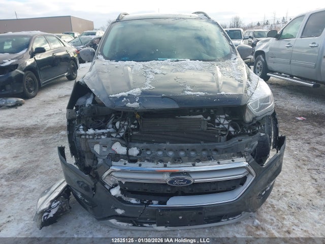 1FMCU0GD5HUE81339 Ford Escape
