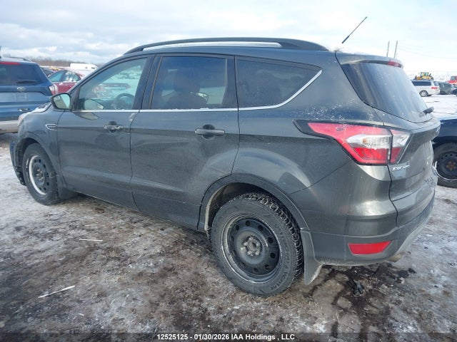 1FMCU0GD5HUE81339 Ford Escape