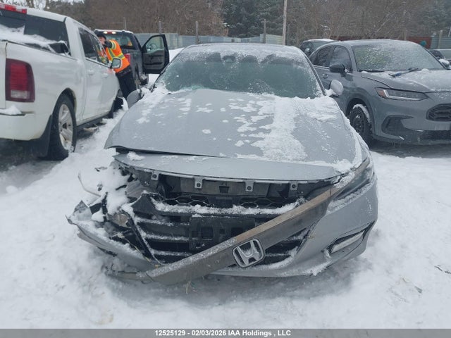 1HGCV1F38JA806641 Honda Accord Sport