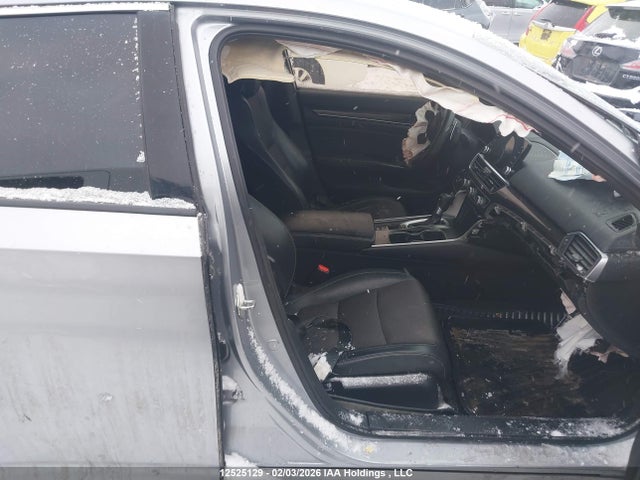 1HGCV1F38JA806641 Honda Accord Sport