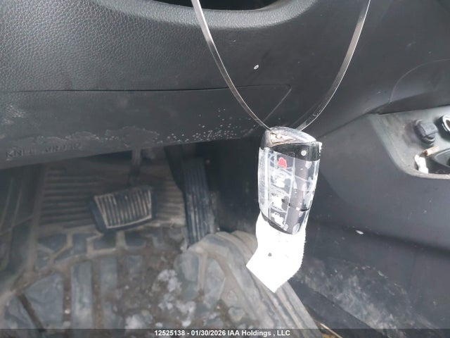 12525138 :رقم المزاد ، 5XYZUDLA2DG015798 vin ، 2013 Hyundai Santa Fe مزاد بيع
