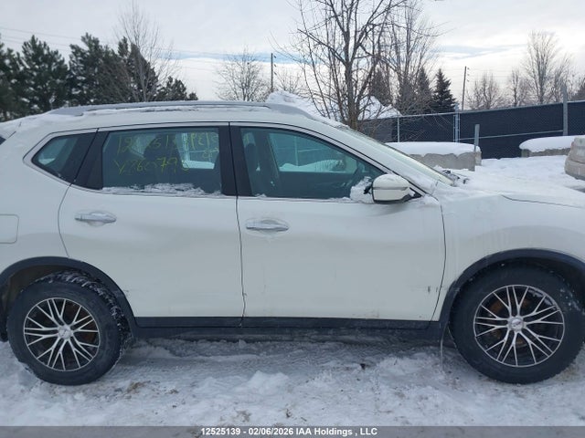 5N1AT2MV8FC860793 Nissan Rogue S/sl/sv