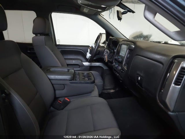 1GCVKREC8JZ182700 Chevrolet Silverado K1500 Lt