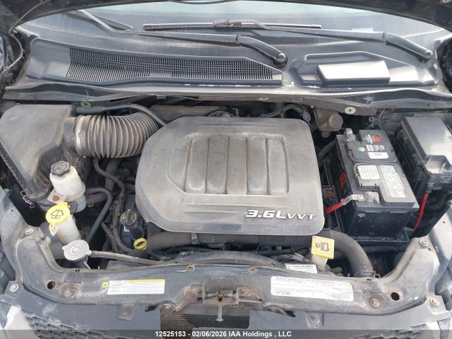 12525153 :رقم المزاد ، 2D4RN5DG1BR644454 vin ، 2011 Dodge Grand Caravan Crew مزاد بيع