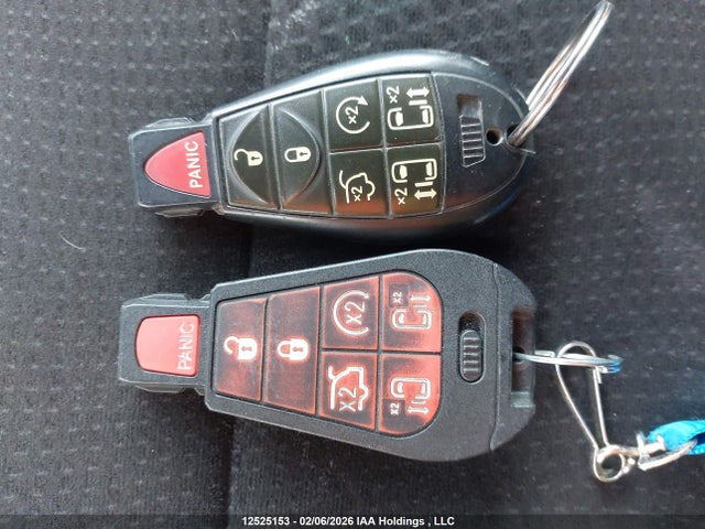 12525153 :رقم المزاد ، 2D4RN5DG1BR644454 vin ، 2011 Dodge Grand Caravan Crew مزاد بيع