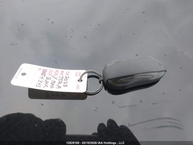 Продажа на аукционе авто 2023 Tesla Model X, vin: 7SAXCBE60PF375609, номер лота: 12525165