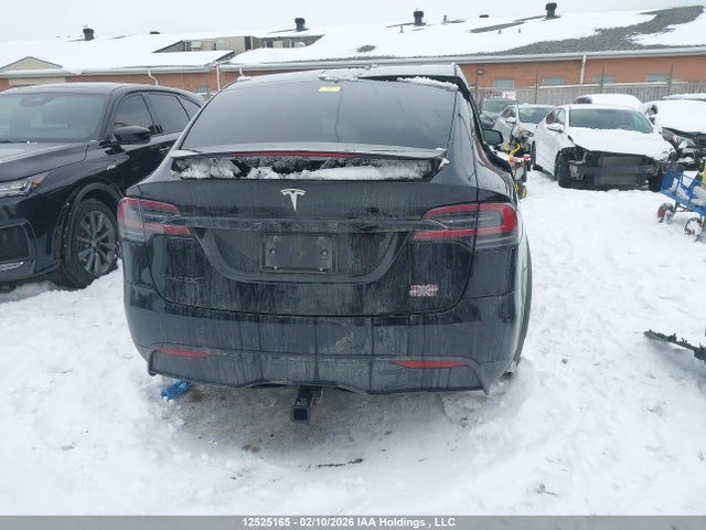 Продажа на аукционе авто 2023 Tesla Model X, vin: 7SAXCBE60PF375609, номер лота: 12525165