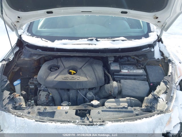 KMHD35LH4GU298235 Hyundai ELANTRA GT
