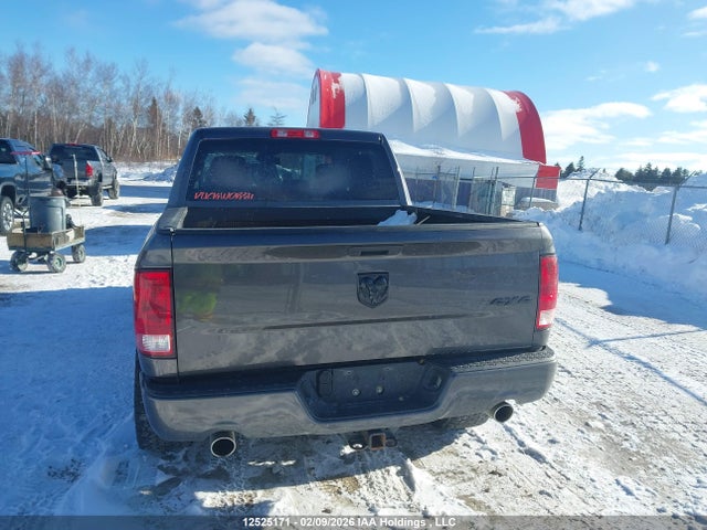 12525171 :رقم المزاد ، 3C6RR7KT1MG685311 vin ، 2021 Ram 1500 Classic Tradesman مزاد بيع