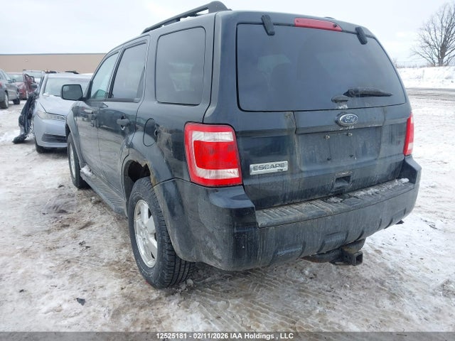 2011 Ford Escape მანქანა იყიდება აუქციონზე, vin: 1FMCU9D73BKC20328, აუქციონის ნომერი: 12525181