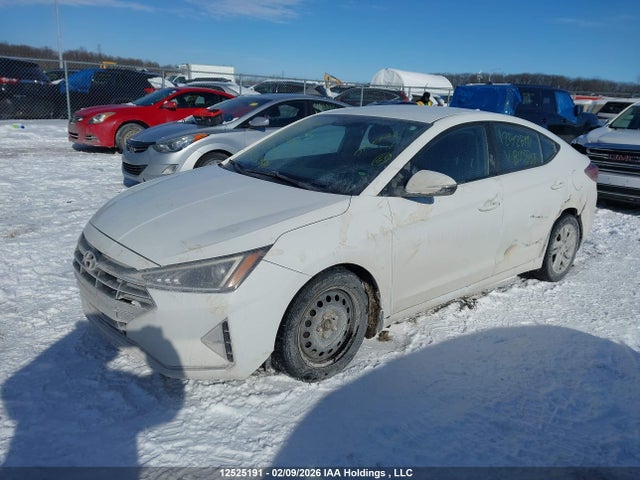KMHD84LF9KU823535 Hyundai Elantra Preferred