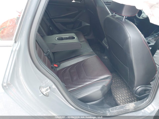 3VW2T7BU3NM016655 Volkswagen Jetta Gli Autobahn