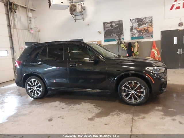 5UXCR6C52KLL23821 BMW X5 Xdrive40i