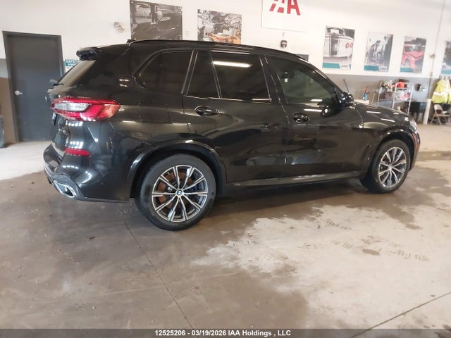 5UXCR6C52KLL23821 BMW X5 Xdrive40i