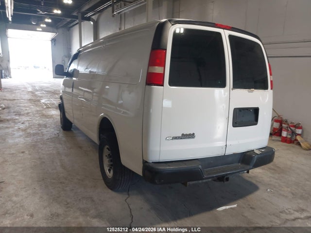 2008 Chevrolet Express Standard მანქანა იყიდება აუქციონზე, vin: 1GCGG25C281200473, აუქციონის ნომერი: 12525212