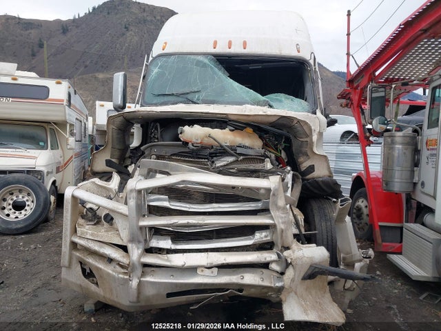 3AKJHHDR7TSWL7794 Freightliner New Cascadia 126