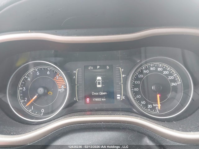 Продаж на аукціоні авто 2016 Jeep Cherokee Latitude, vin: 1C4PJMCS0GW129864, номер лоту: 12525236