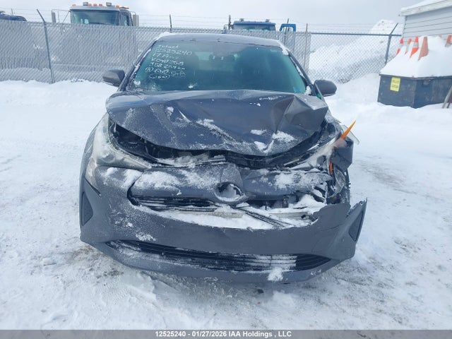 JTDKBRFU1H3040258 Toyota Prius