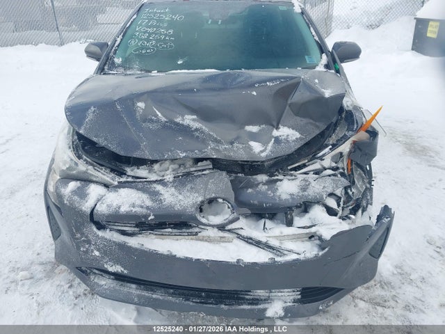JTDKBRFU1H3040258 Toyota Prius