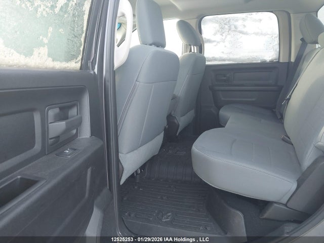 1C6RR7KT6KS677243 RAM 1500 Classic Tradesman