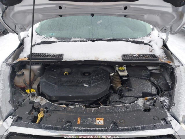 1FMCU9G9XHUD23028 Ford ESCAPE SE