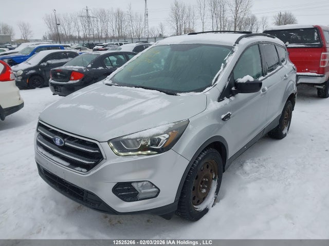 1FMCU9G9XHUD23028 Ford ESCAPE SE
