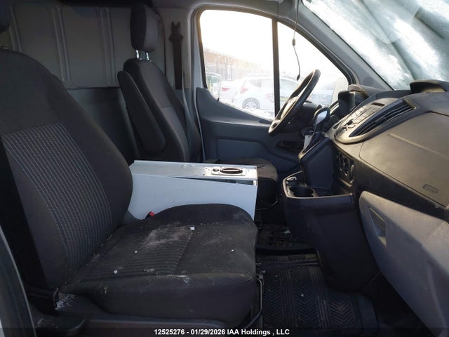 1FTYE9ZM9HKA95284 Ford Transit-150