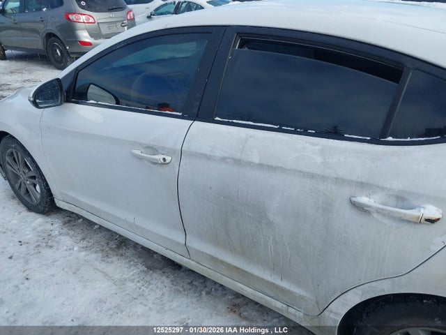 KMHD84LF3HU116083 Hyundai Elantra