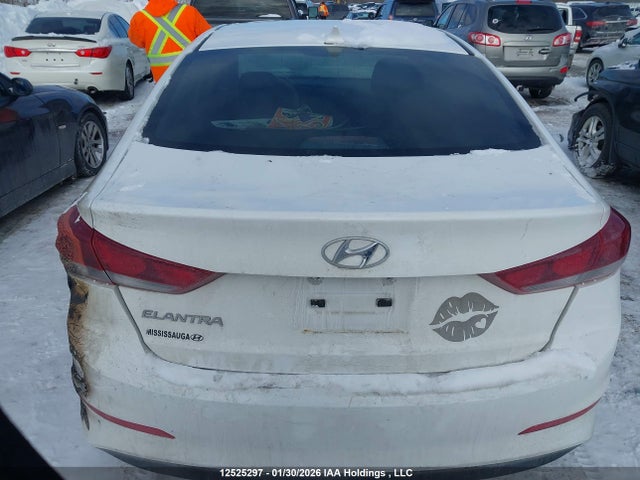 KMHD84LF3HU116083 Hyundai Elantra