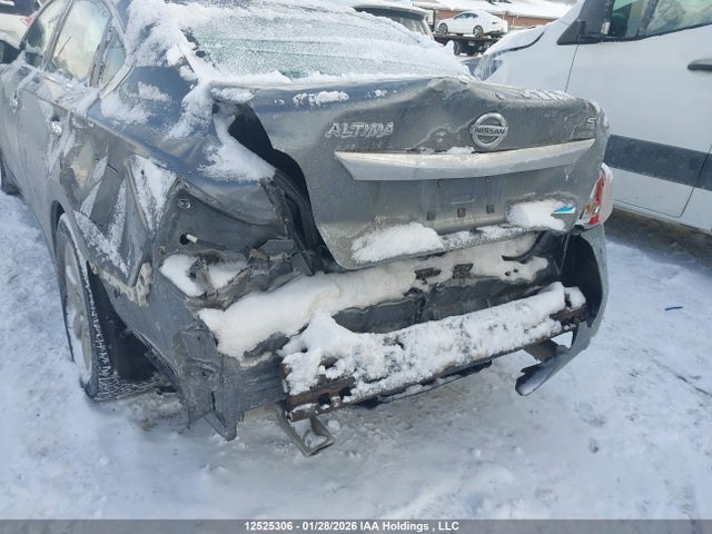 1N4AL3AP9FN875801 Nissan Altima 2.5/s/sv/sl