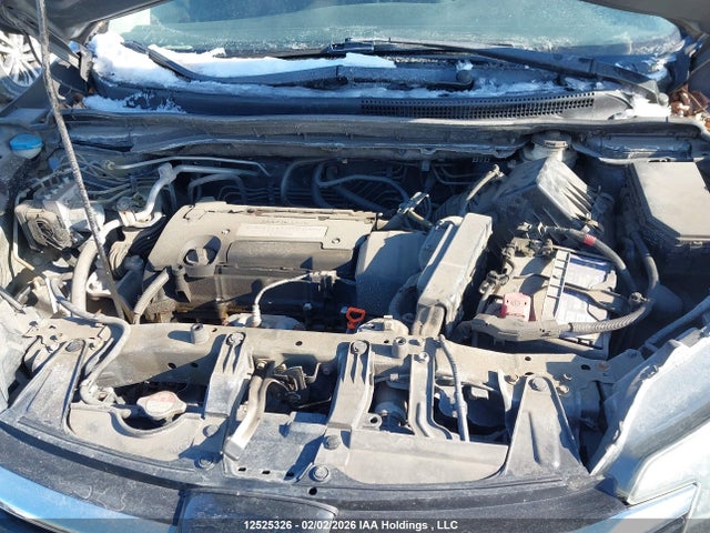 2HKRM4H40FH127756 Honda CR-V SE