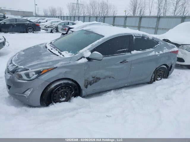 KMHDH4AE8FU438581 Hyundai Elantra Sport Appearance