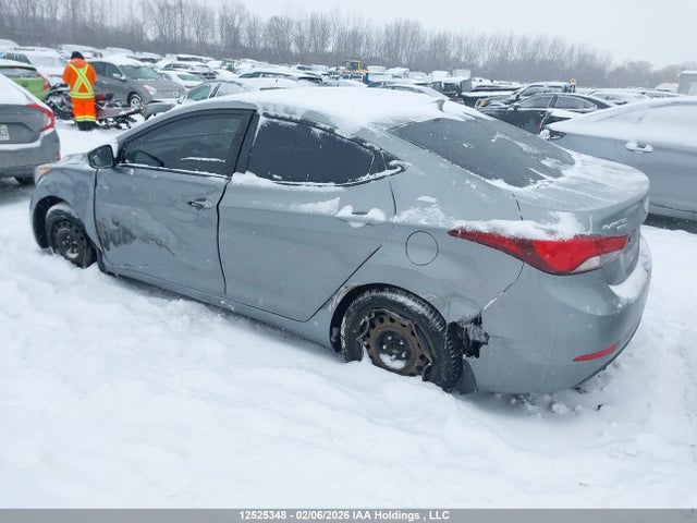 KMHDH4AE8FU438581 Hyundai Elantra Sport Appearance