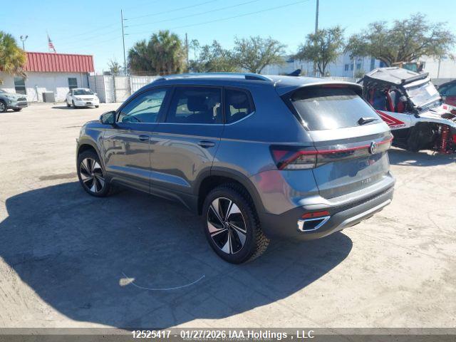 Volkswagen TAOS SE 2025 3VVUC7B22SM074893 Image 4