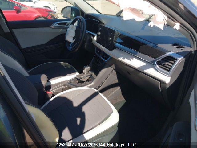Volkswagen TAOS SE 2025 3VVUC7B22SM074893 Image 6