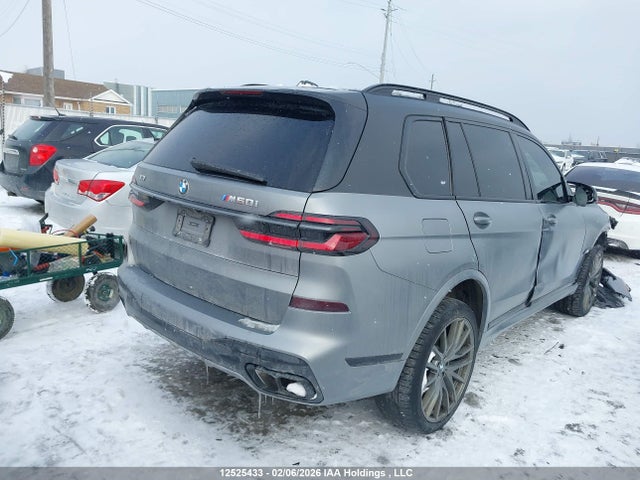 5UX33EM00R9U03964 BMW X7 M60i
