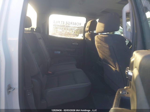 1GT12SEY7JF101950 GMC Sierra K2500 Sle
