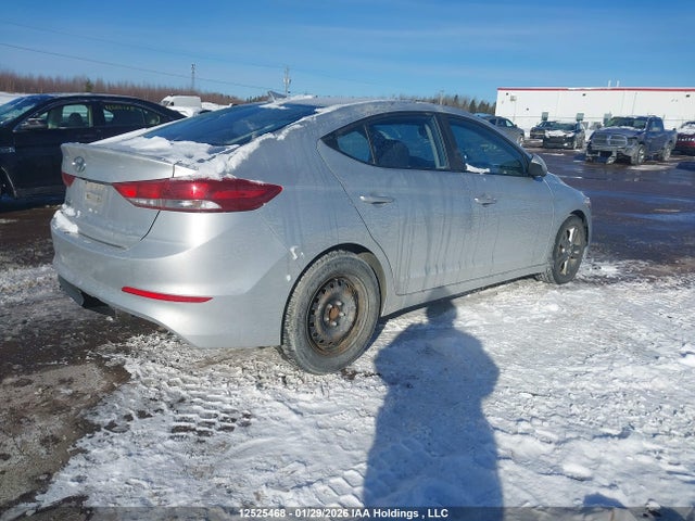 KMHD84LFXJU633015 Hyundai ELANTRA GL