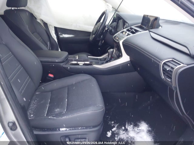 JTJGJRDZ5M2161847 Lexus NX 300H