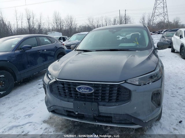 1FMCU9GN7RUA92054 Ford Escape Active