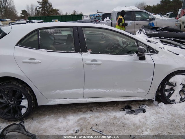 JTNK4MBE8T3255989 Toyota Corolla