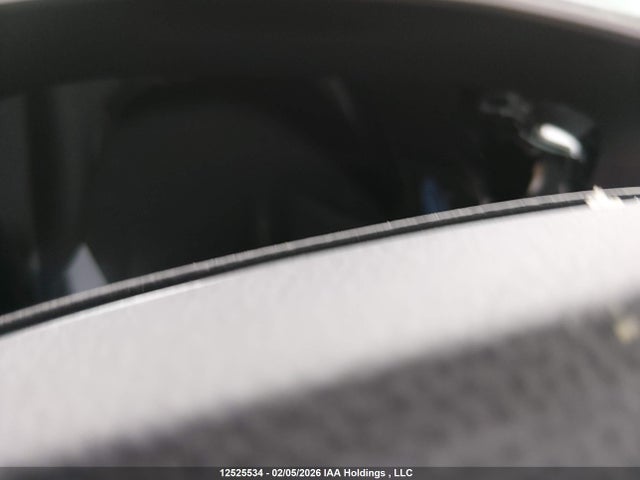 JTNK4MBE8T3255989 Toyota Corolla