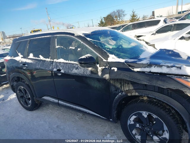 JN8BT3BB2SW166993 Nissan Rogue Sv/rc