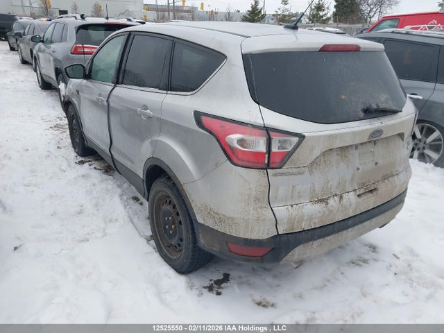 12525550 :رقم المزاد ، 1FMCU0GD1HUD46262 vin ، 2017 Ford Escape Se مزاد بيع