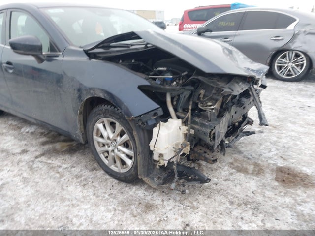 Mazda MAZDA3 2018 3MZBN1V73JM226292 Image 6