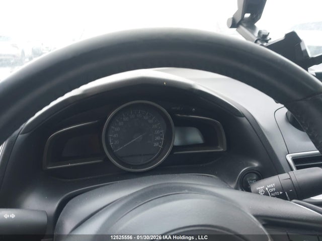 Mazda MAZDA3 2018 3MZBN1V73JM226292 Image 7
